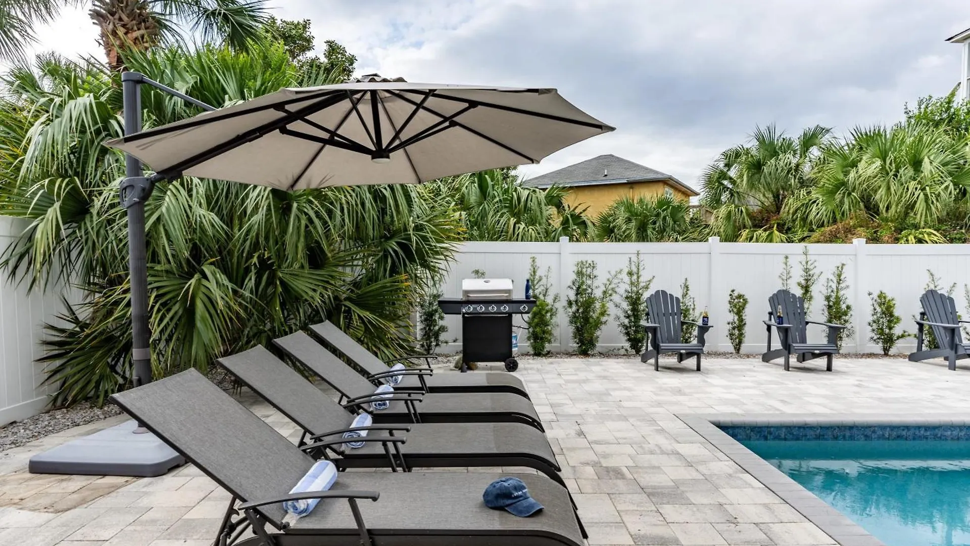 Modern 5Bdr W Private Pool 2 Min Walk To The Beach Montoute By Avantstay Panama City Beach
